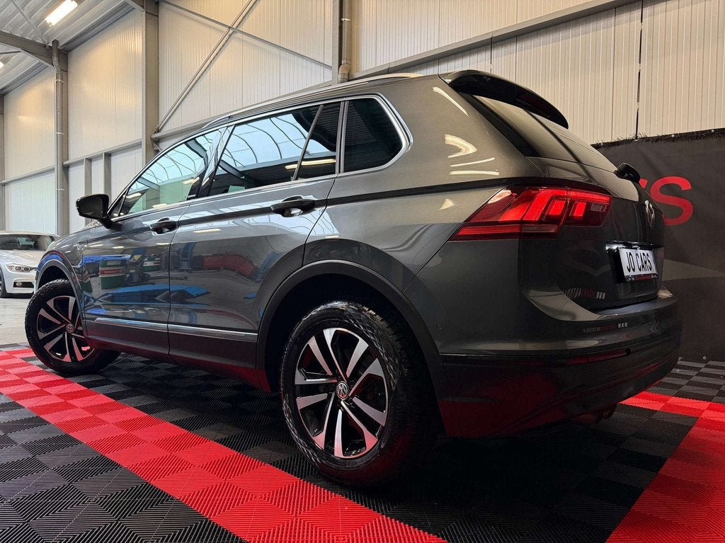 Volkswagen Tiguan Tiguan/1.5/TSI/IQ Drive/DSG/Leder/Camera/P, Auto's, Automaat, USB, Bedrijf, 5 zetels
