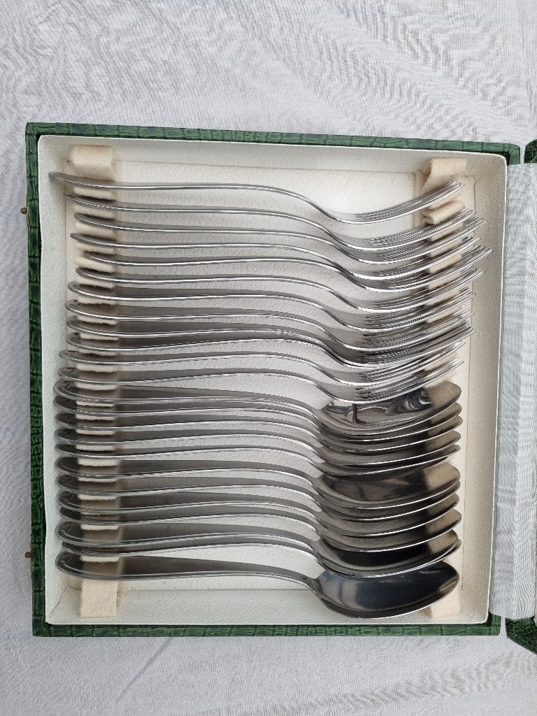 Lepels en vorken in box, Antiek en Kunst, Ophalen of Verzenden