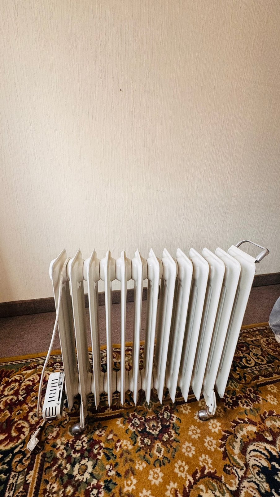 Oliegevulde mobiele radiator, Doe-het-zelf en Bouw, Ophalen, Zo goed als nieuw, Radiator