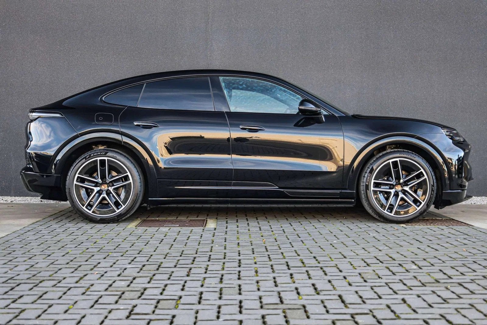 Porsche Cayenne e-Coupé 113 kWh-NEW-Pano-ACC (automatique), Autos, Neuf, Cayenne, Achat, 408 ch
