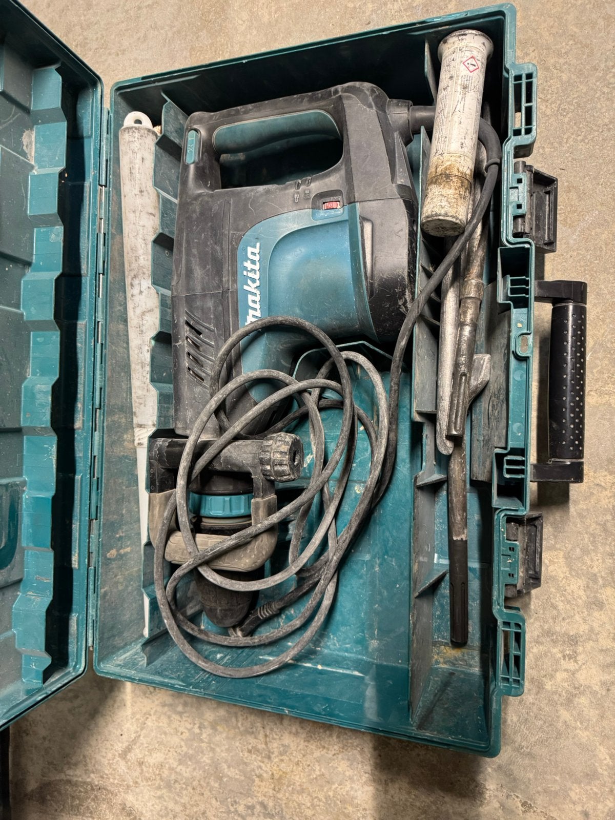 Makita kap machine, Ophalen, Gebruikt