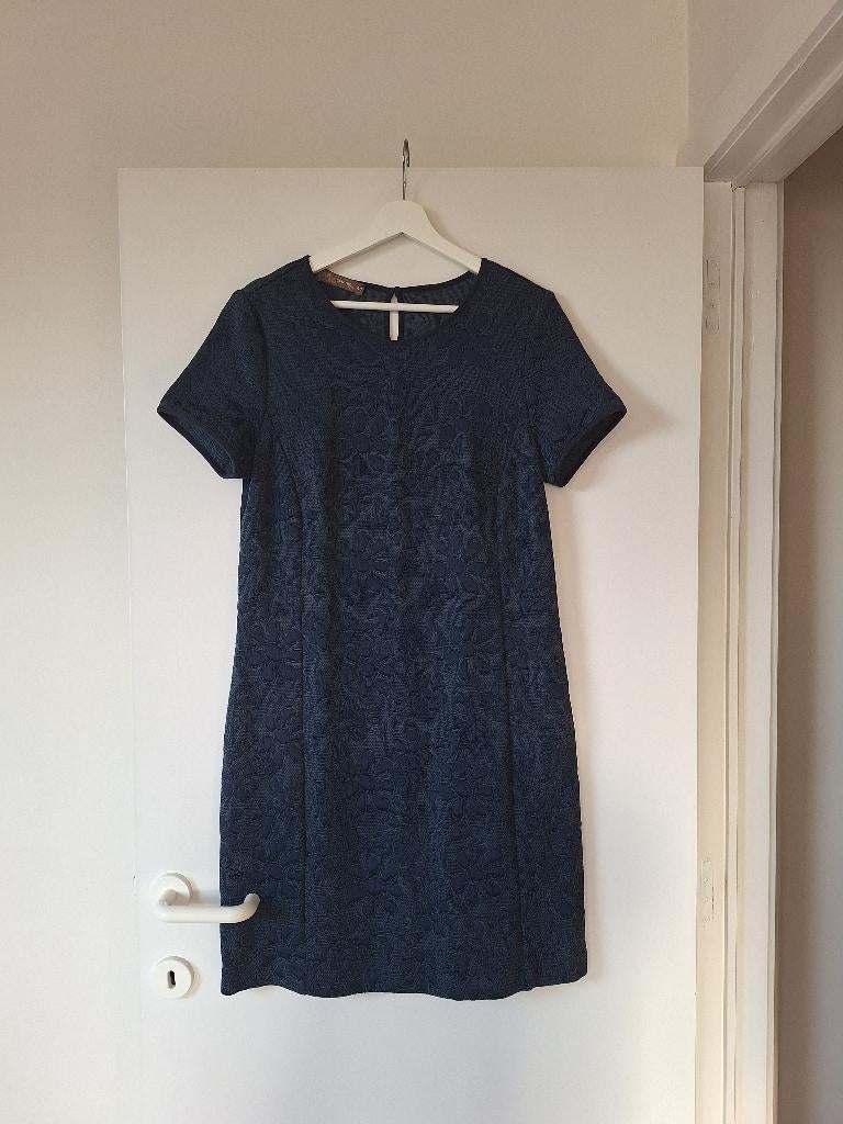 Nieuw donkerblauw tijdloos kleedje Comme Ca (maat 40), Neuf, Taille 38/40 (M), Enlèvement ou Envoi, Comme ça