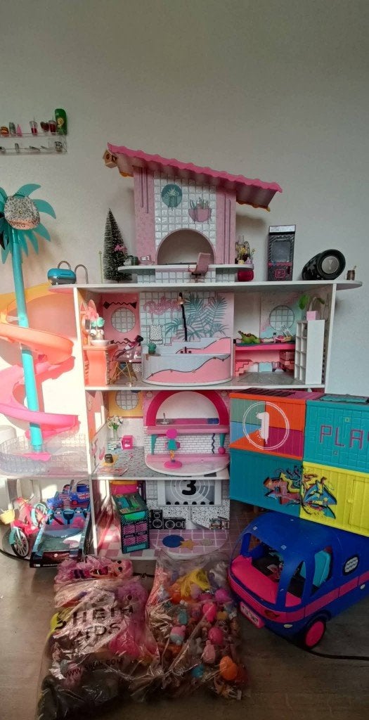 LOL spullen, Ophalen, Zo goed als nieuw, Poppenhuis