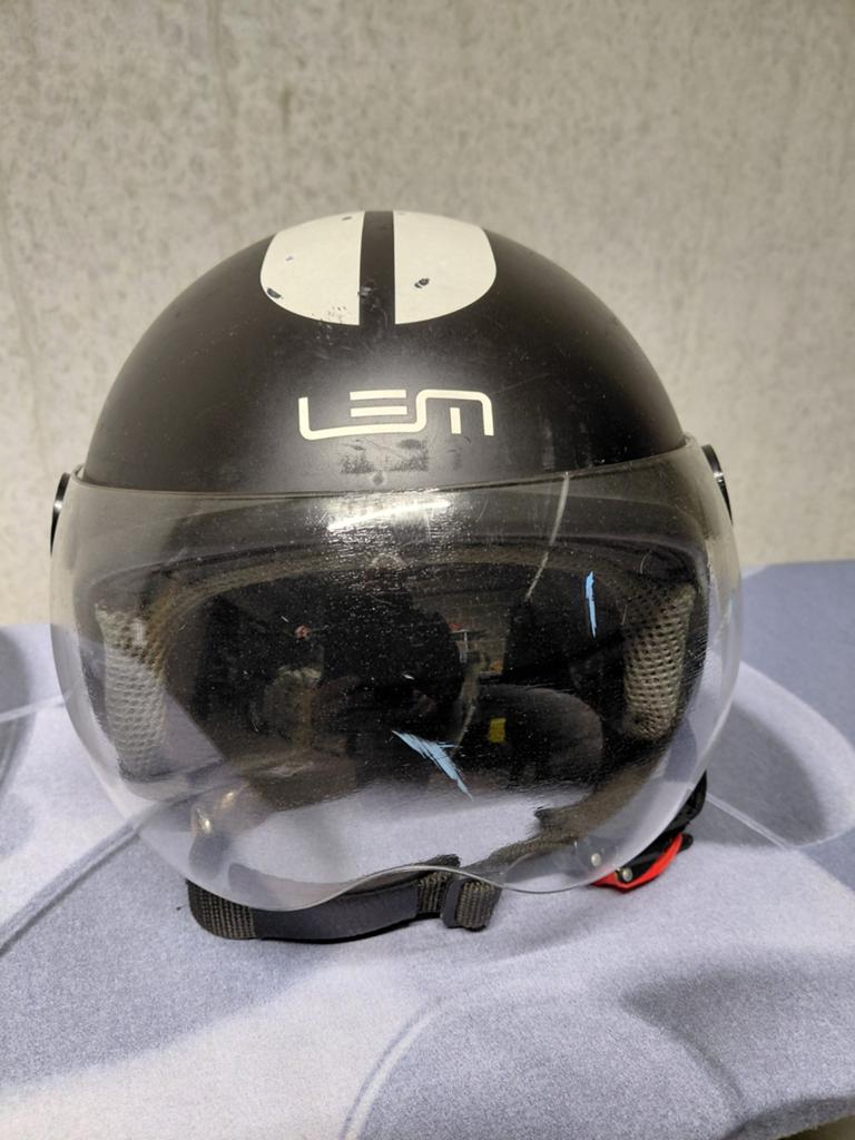 Helm., Fietsen en Brommers, Brommerhelmen, Ophalen