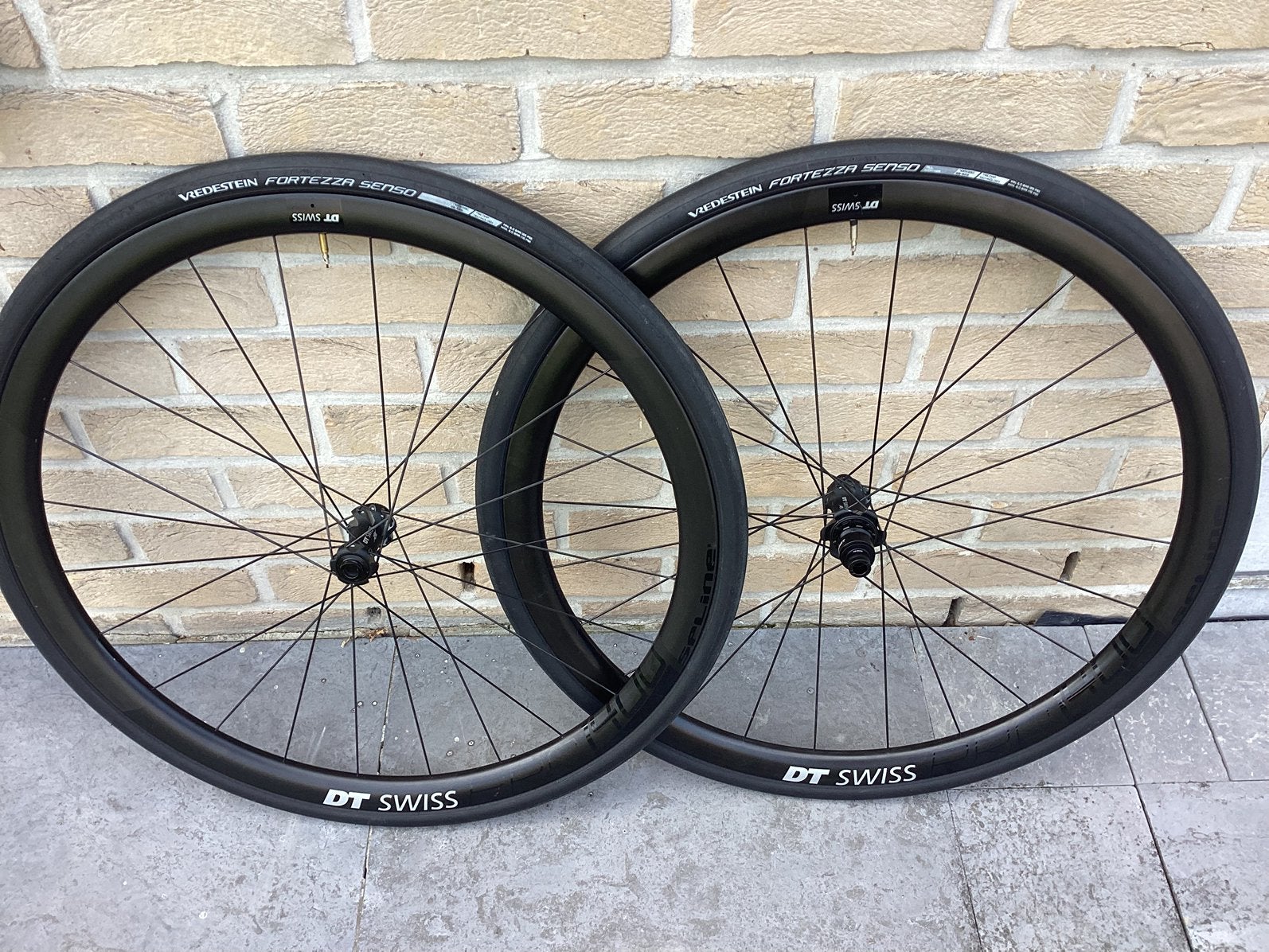 Dt swiss PRC 1400 35mm, Fietsen en Brommers, Ophalen of Verzenden, Zo goed als nieuw