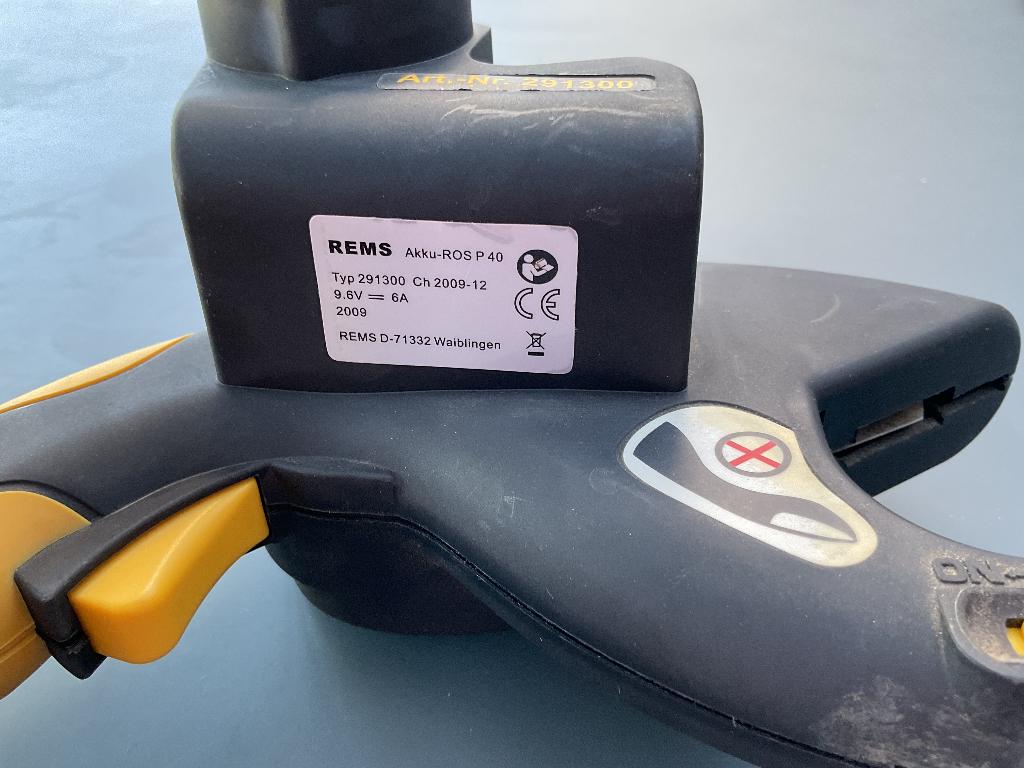 Toestel om alpex buizen door te snijden, Bricolage & Construction, Outillage | Autres Machines, Enlèvement ou Envoi, Comme neuf