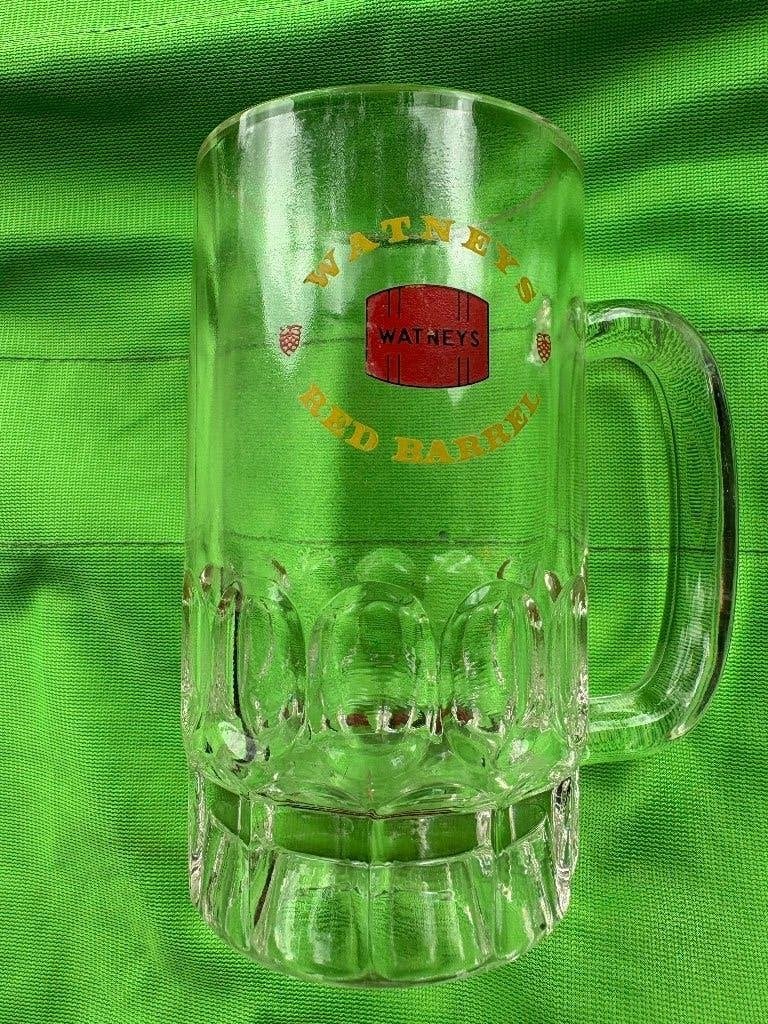 Watneys Red Barrel - chope à bière, Collections, Enlèvement ou Envoi, Utilisé, Chope(s), Autres marques