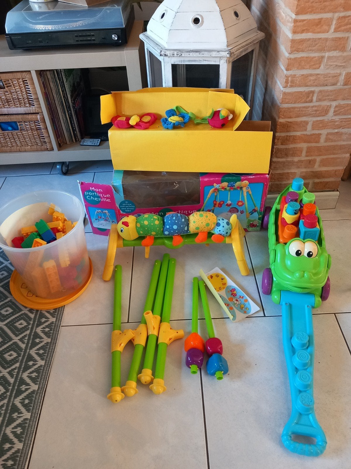 Jouets 1er âge, Ophalen