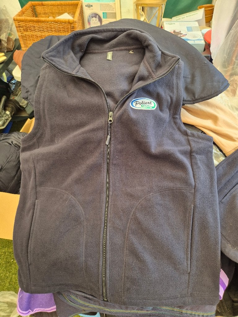 Body warmer fleece XL blauw Geel Brussel Putte, Enlèvement ou Envoi, Neuf, Taille 56/58 (XL), Bleu
