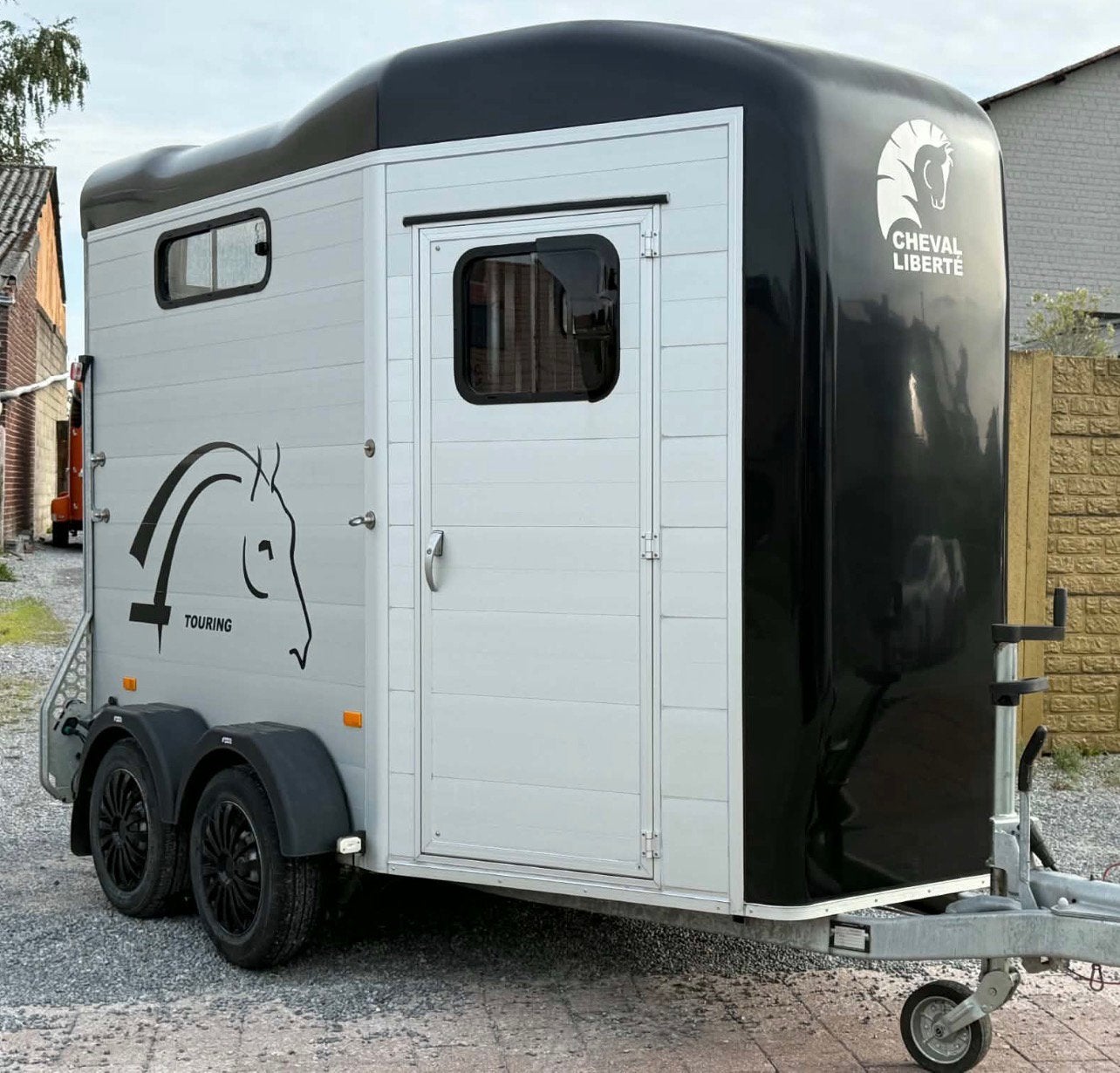 Cheval liberte Touring country 2 p zadelkamer 10/2022, Ophalen, Zo goed als nieuw, Aluminium, 2-paards trailer