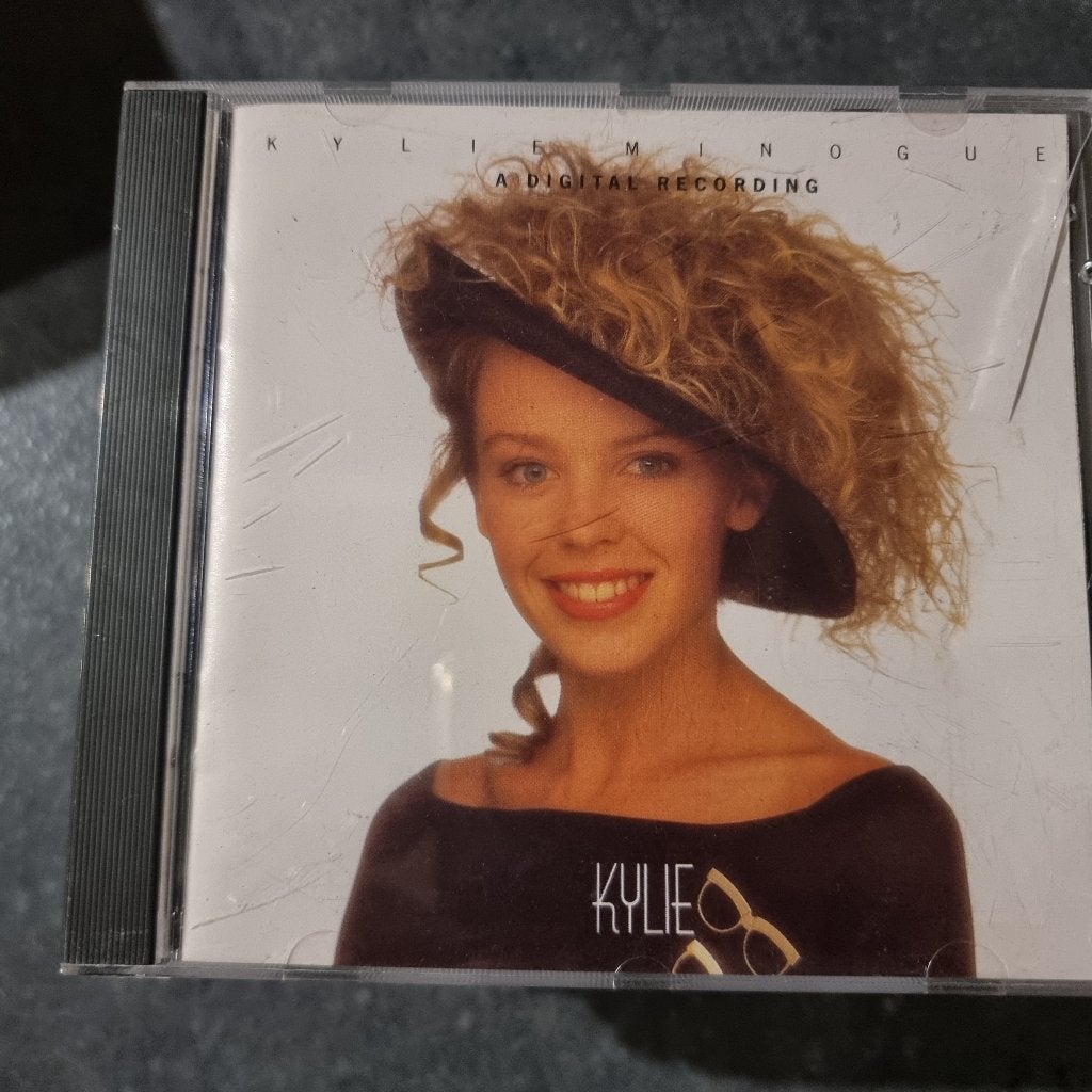 CD Kylie Minogue - Kylie, Ophalen of Verzenden, Gebruikt, Pop, Album