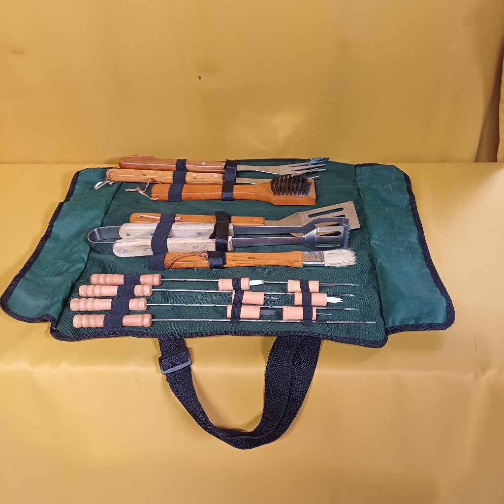 Set de barbecue Bosch dans un sac de transport, Enlèvement, Utilisé, Bosch