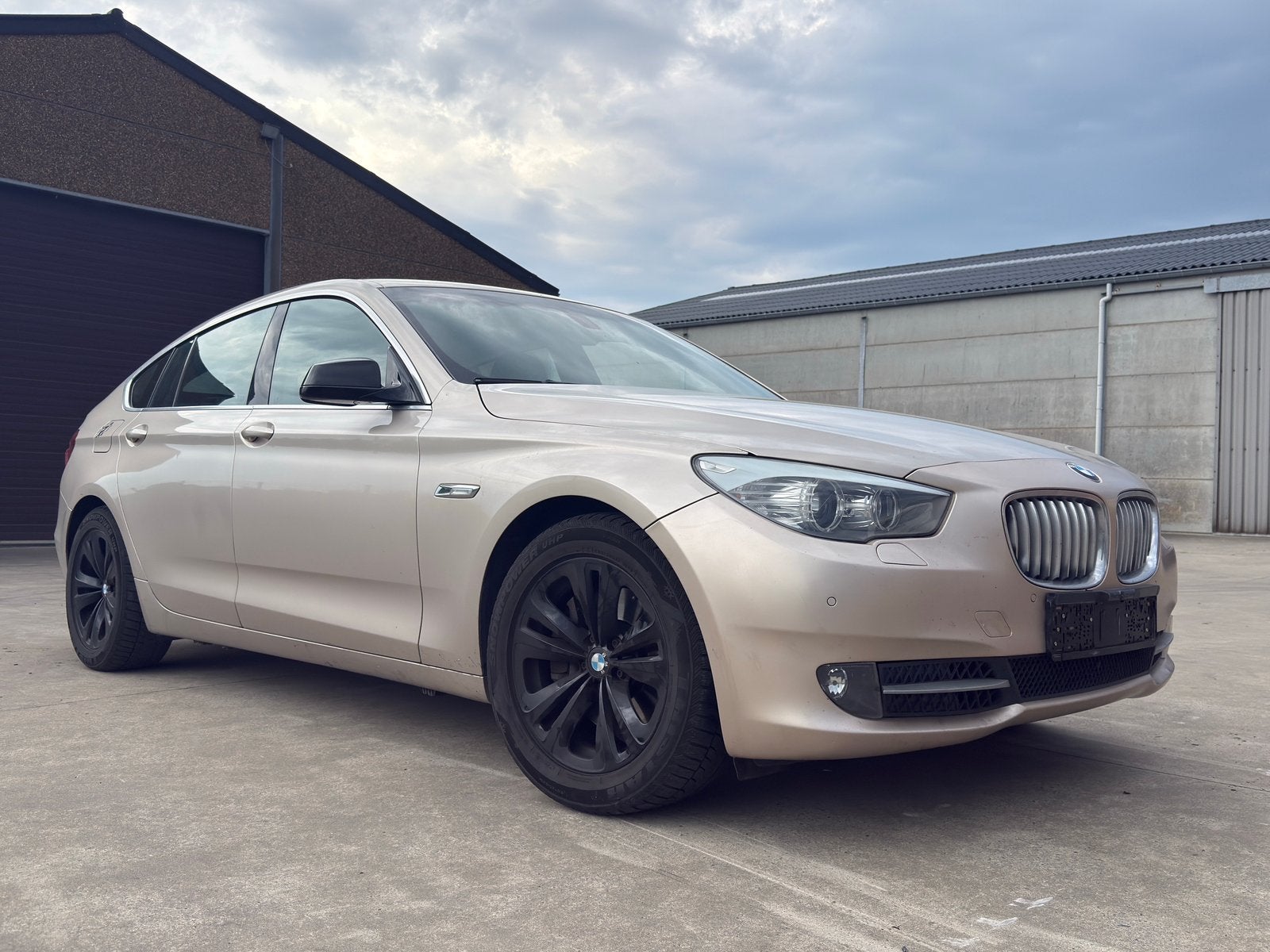 Bmw 530gt 2011 450.000km Motor kapot, Auto's, BMW, Automaat, Diesel, Particulier, Te koop