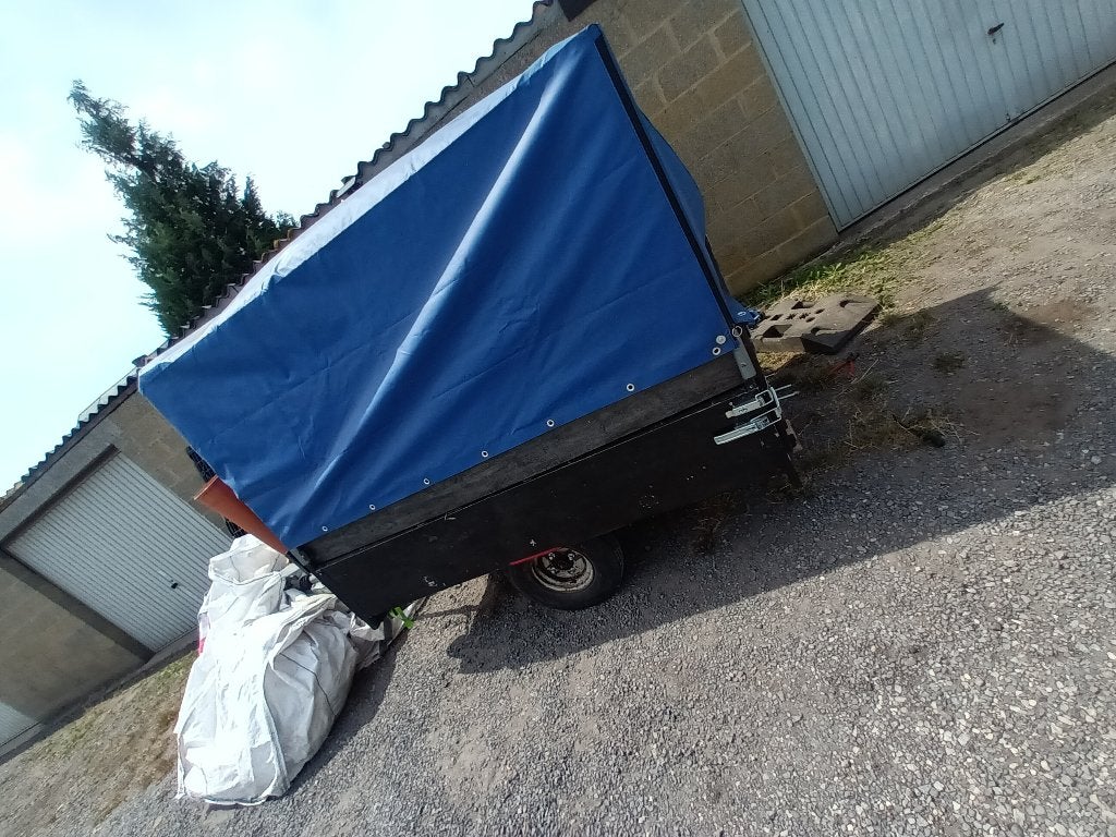 Remorque TRIGANO – PTAC 495 kg, Enlèvement, Utilisé