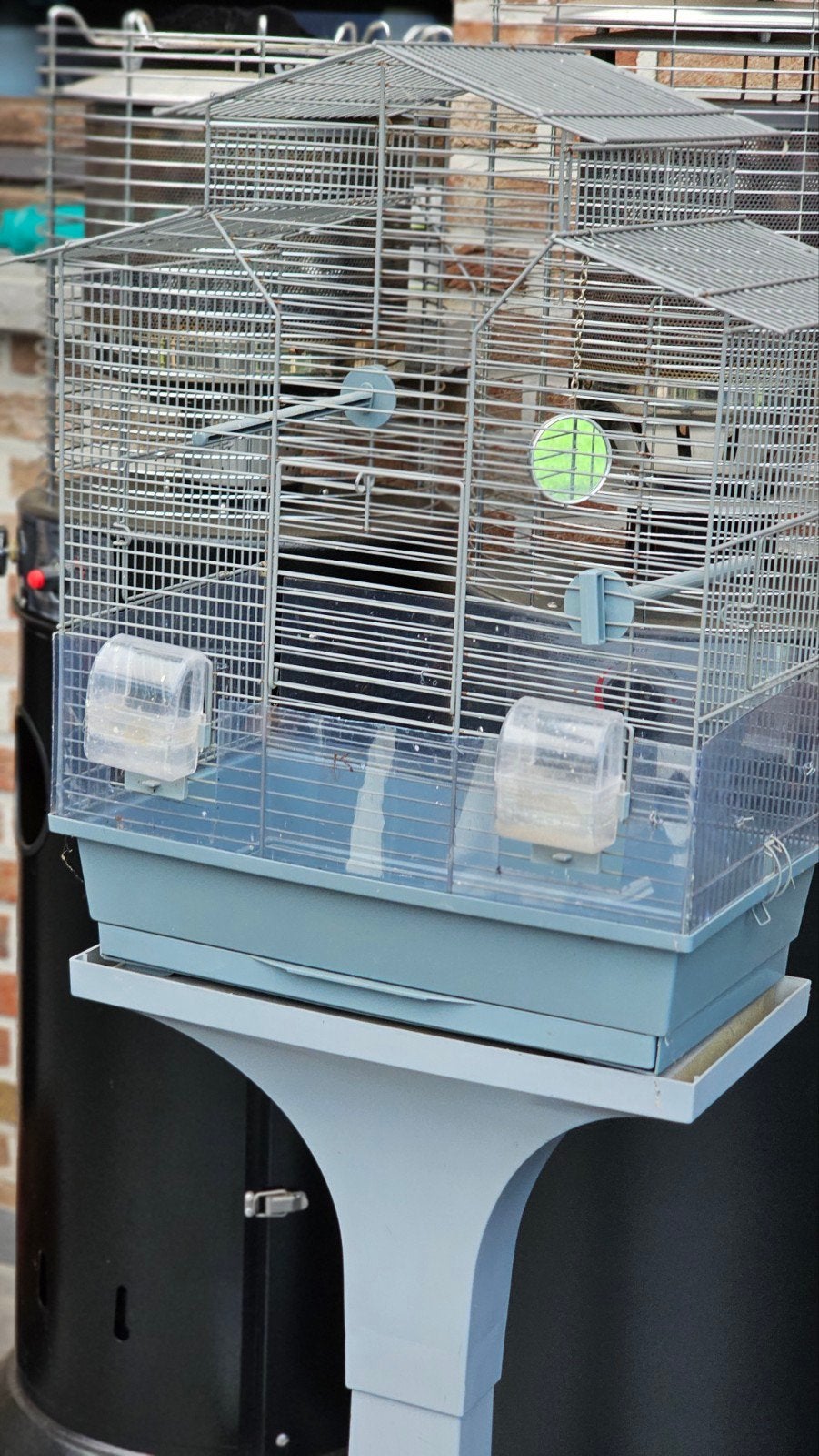vogelkooi op voet, Enlèvement, Utilisé