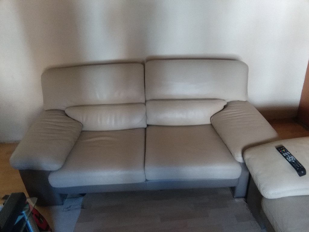 divan 2 place et un pouf, Maison & Meubles, Fauteuils, Enlèvement, Cuir
