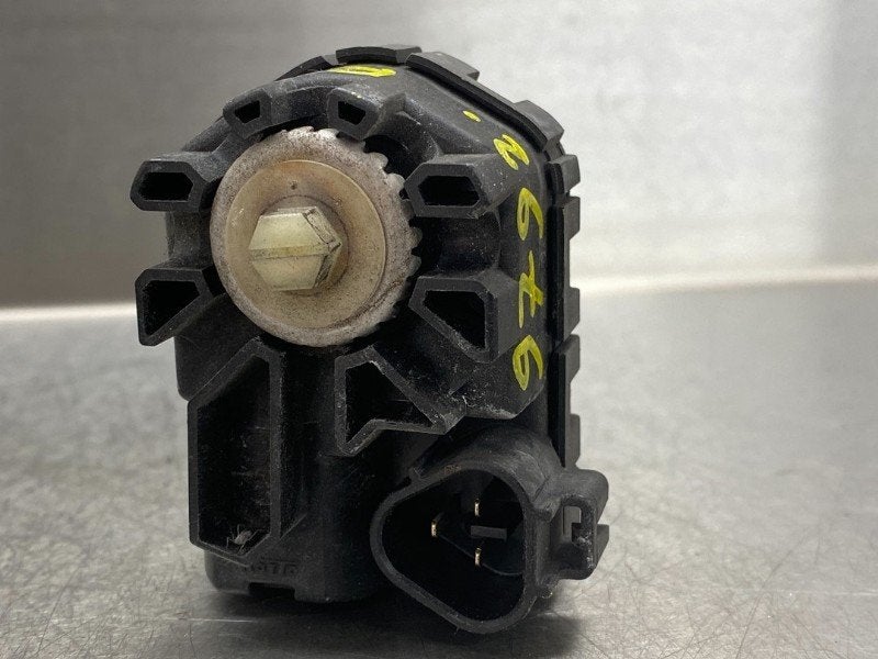 KOPLAMPMOTOR Nissan Murano (Z51) (01-2003/09-2014), Gebruikt, Germany@nissan-services.eu, Kronenweg 38
50389  Wesseling, DE, Nissan