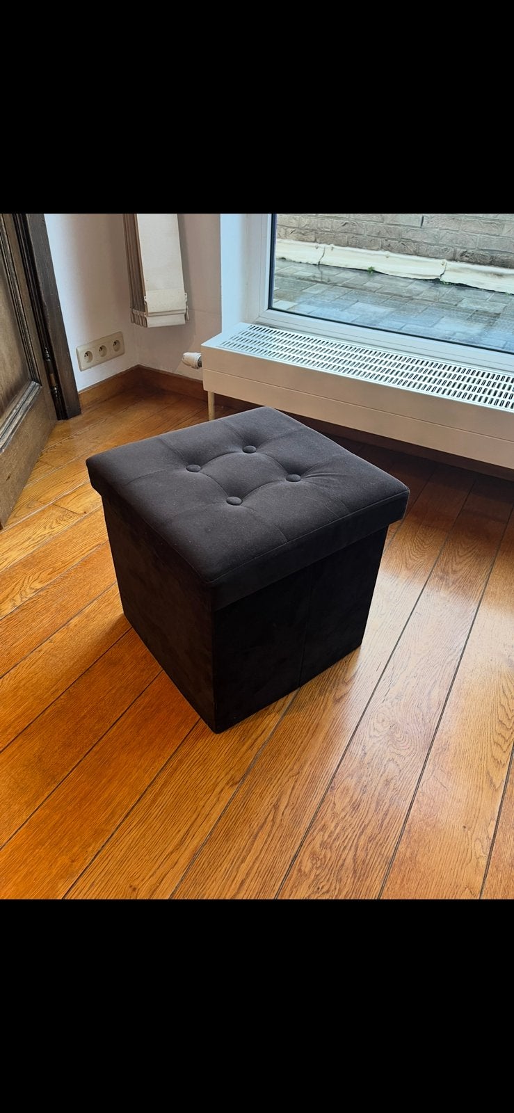 Pouf noir avec rangement, Ophalen, Zo goed als nieuw