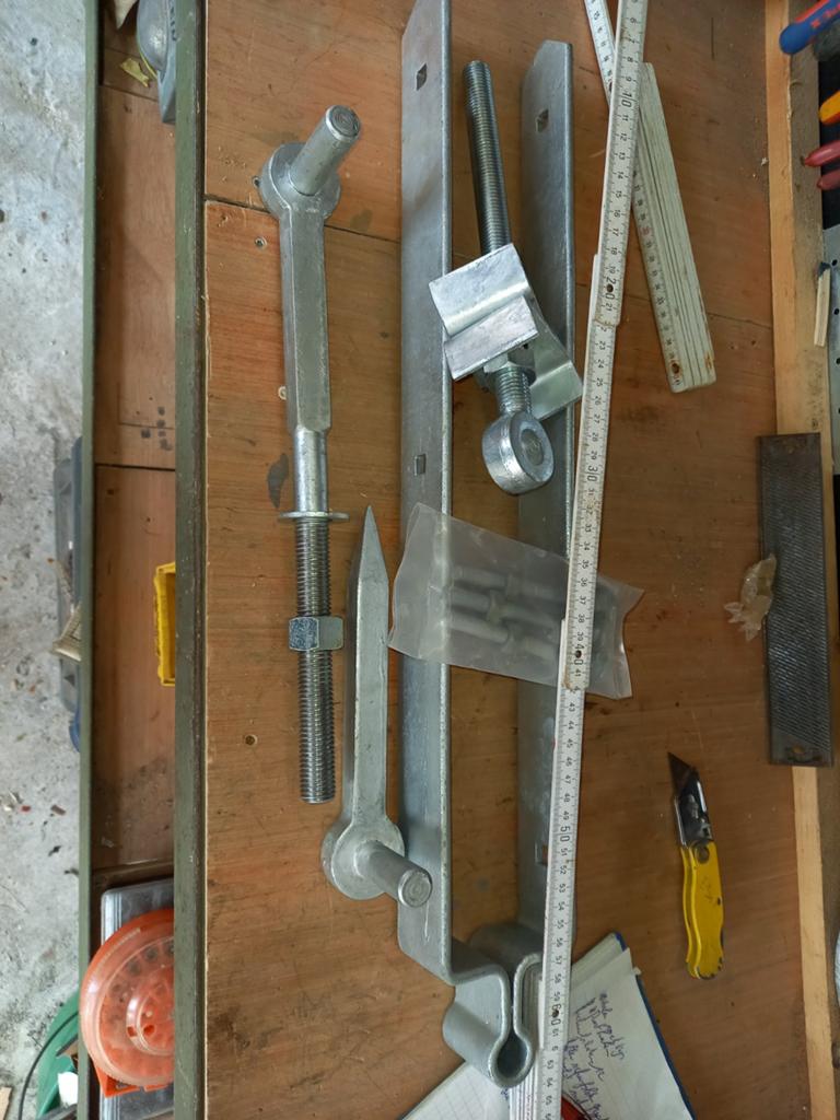 Poortbeslag, Doe-het-zelf en Bouw, Hang- en Sluitwerk, Ophalen