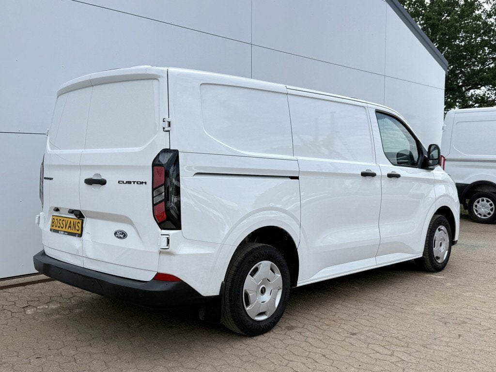 Ford Transit Custom 2.0 136PK L1H1 LED Climate Control Cruis, Auto's, Bestelwagens en Lichte vracht, 1828 kg, Stof, Zwart, 4 cilinders