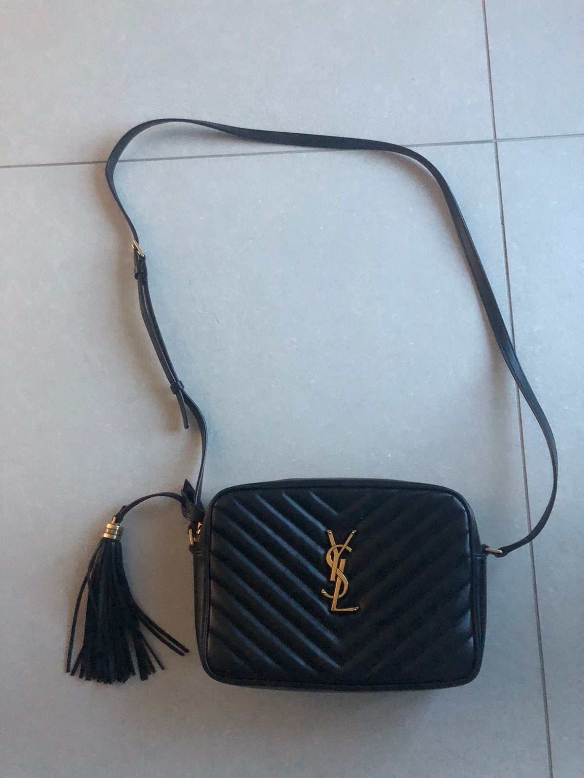 Sac pour appareil photo Ysl, Envoi, Comme neuf, Noir