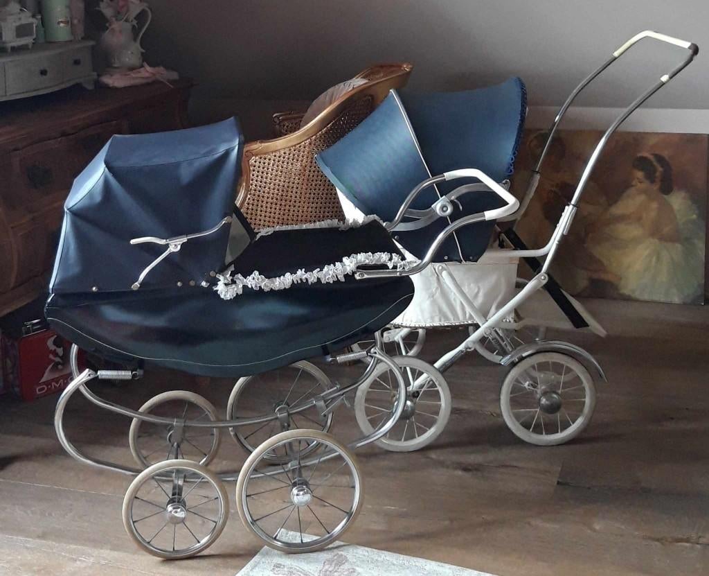 Oude poppenwagen en Souplex poussette, Enlèvement