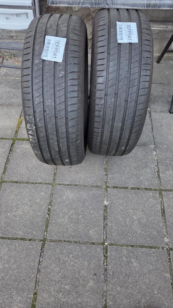 Pneus Michelin 235 60 R 18, Enlèvement, Pneu(s)