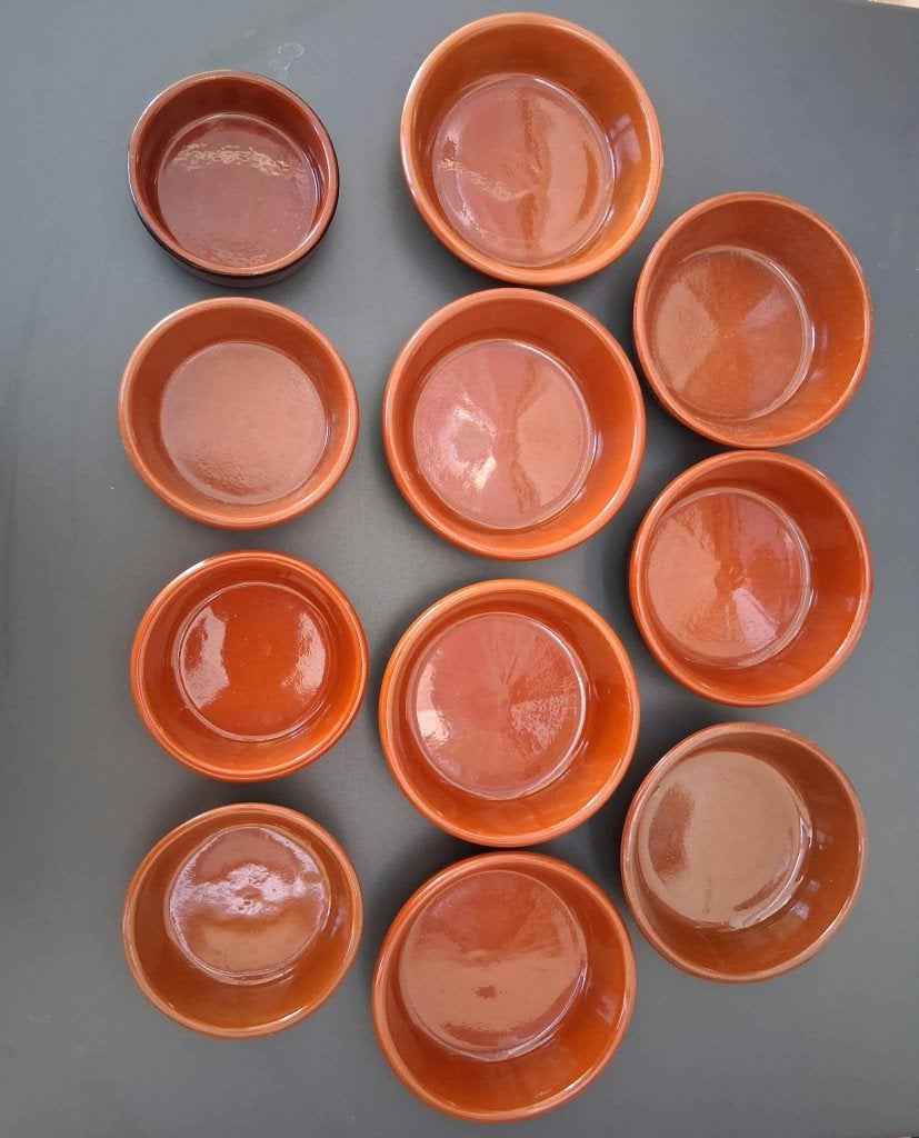 Ensemble de plats en terre cuite, Poterie, Comme neuf, Enlèvement, Autres styles