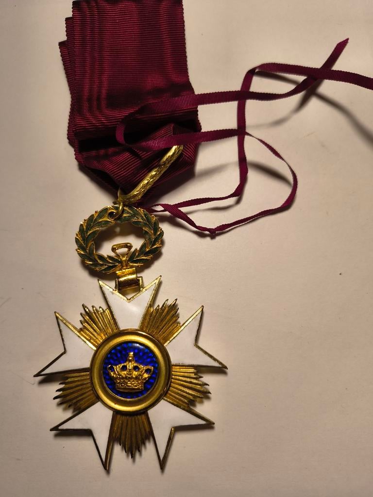 Ordre de la Couronne, Enlèvement ou Envoi