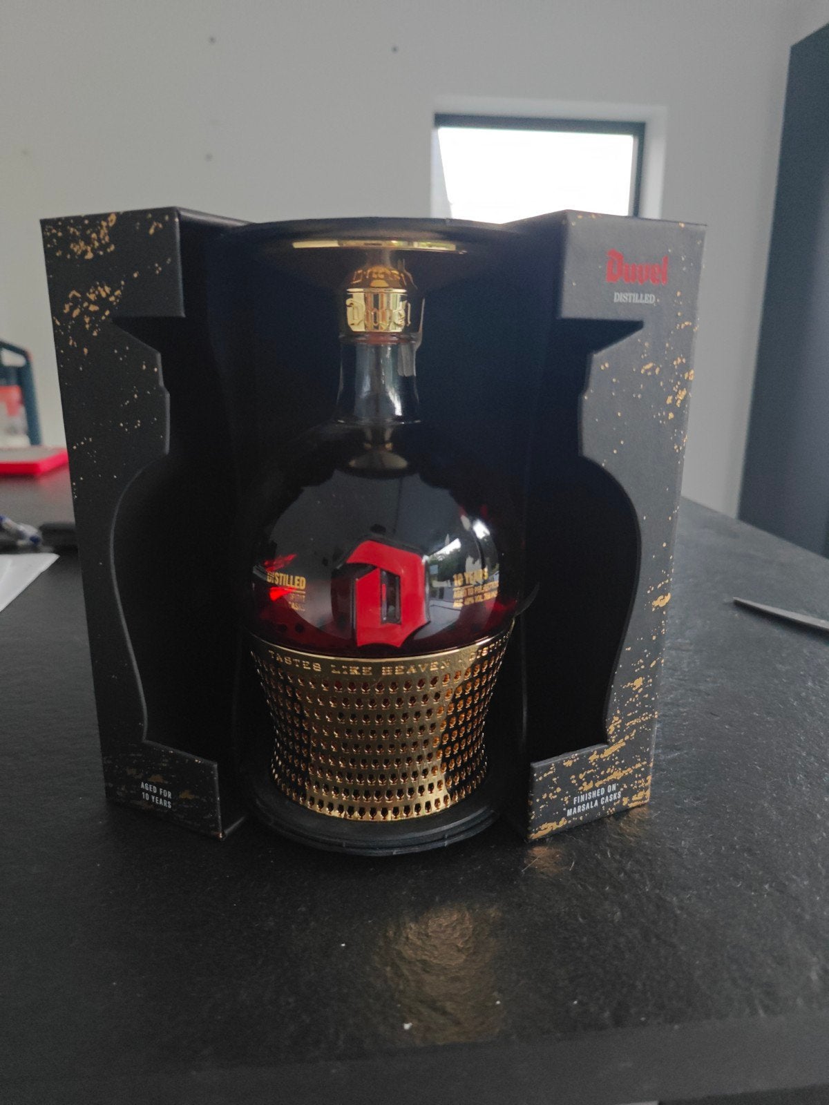 Duvel Distilled 10 Years Old [ 2023], Ophalen
