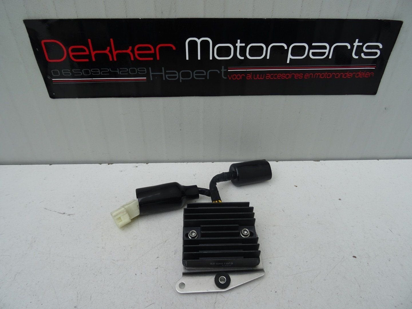 Spanningsregelaar Regulator Honda CBR1000RR Fireblade 2004, Motoren, Gebruikt, -, -, Ophalen of Verzenden