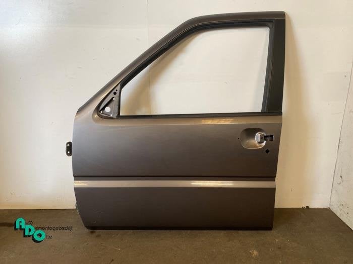 Portier 2Deurs links van een Nissan Terrano (Terrano II 93-), Gebruikt, -, Deur, -