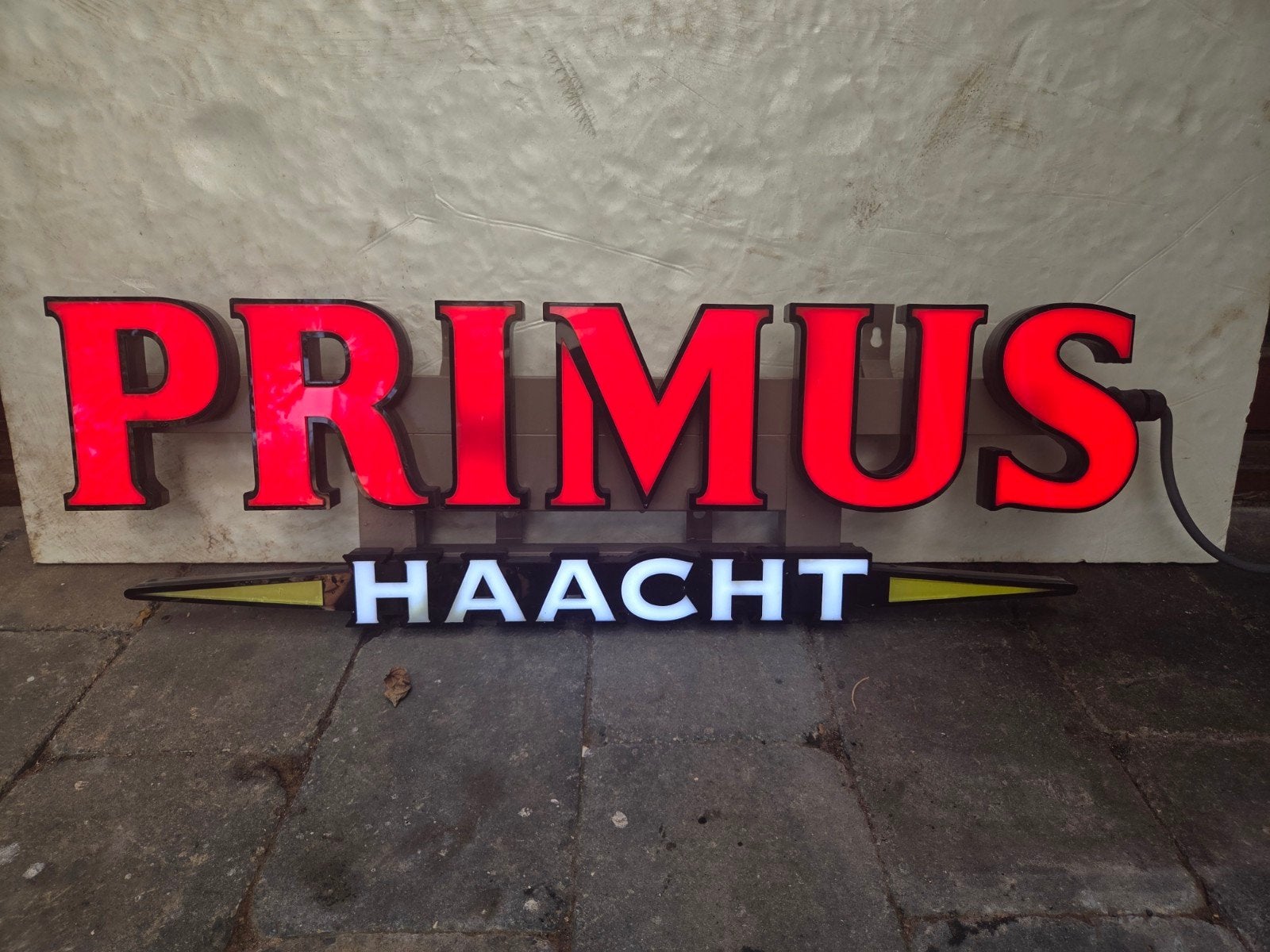 lichtreclame primus haacht , werkend en in topstaat, Verzamelen, Ophalen of Verzenden, Gebruikt, Lichtbak of (neon) lamp