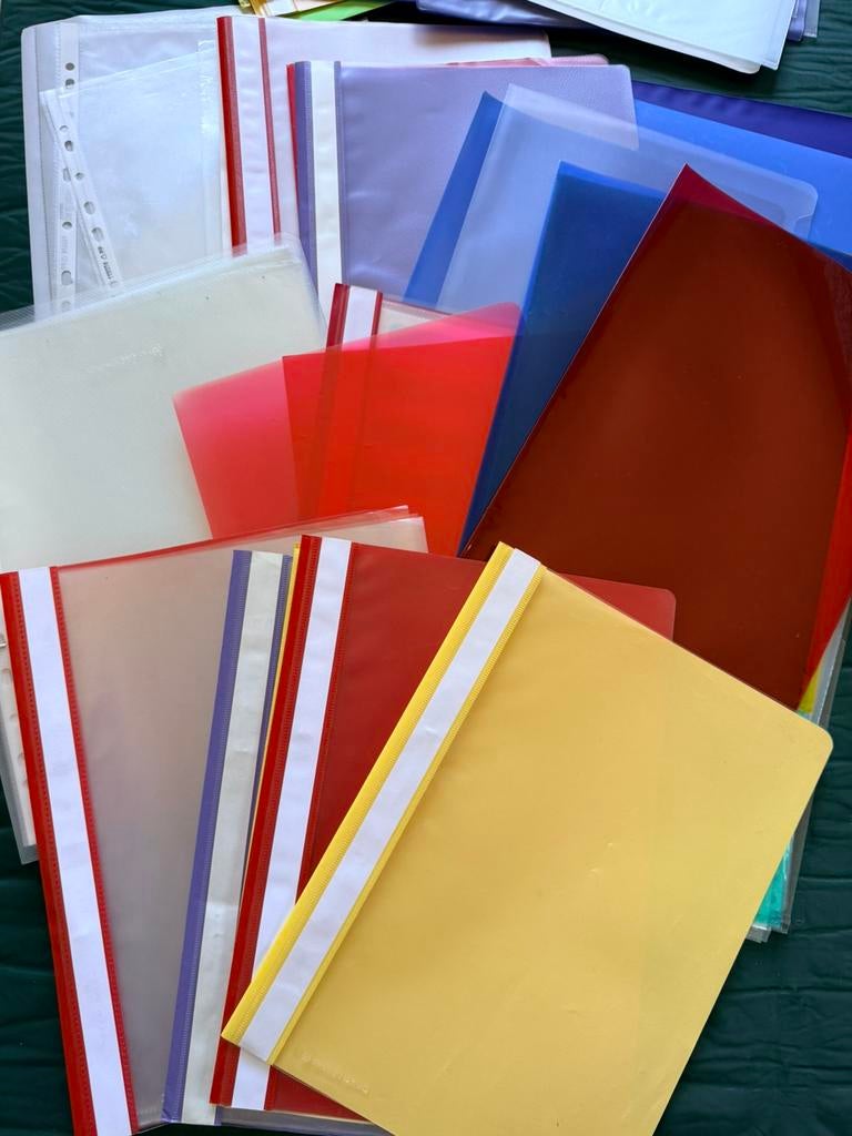 Mapjes in alle kleuren, Divers, Ecriture, Enlèvement ou Envoi, Comme neuf