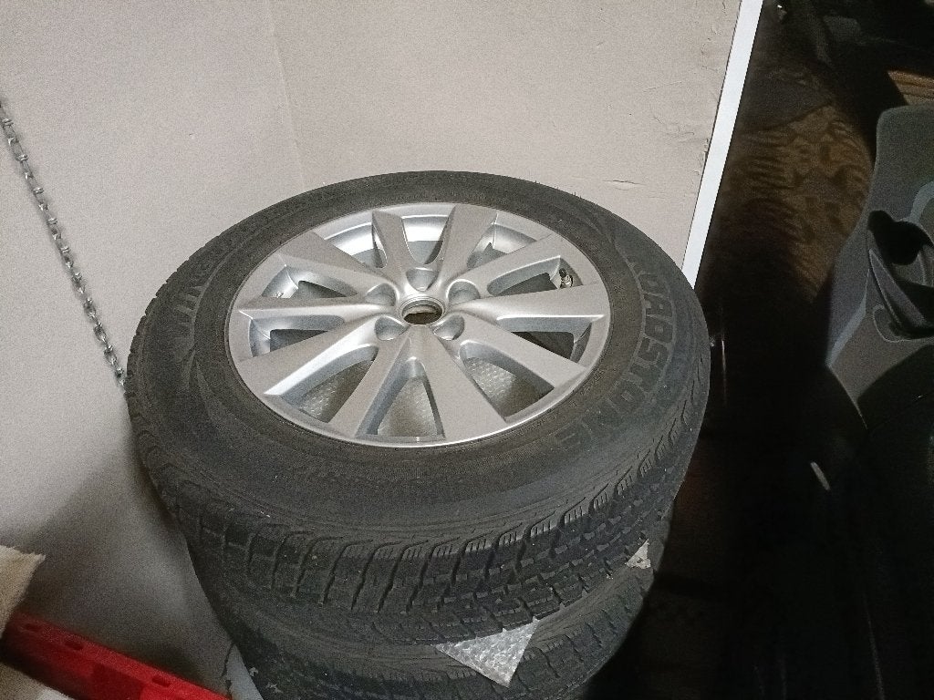 set winterbanden op aluminium velgen 17", Pneus hiver, Véhicule de tourisme, 17 pouces, Enlèvement