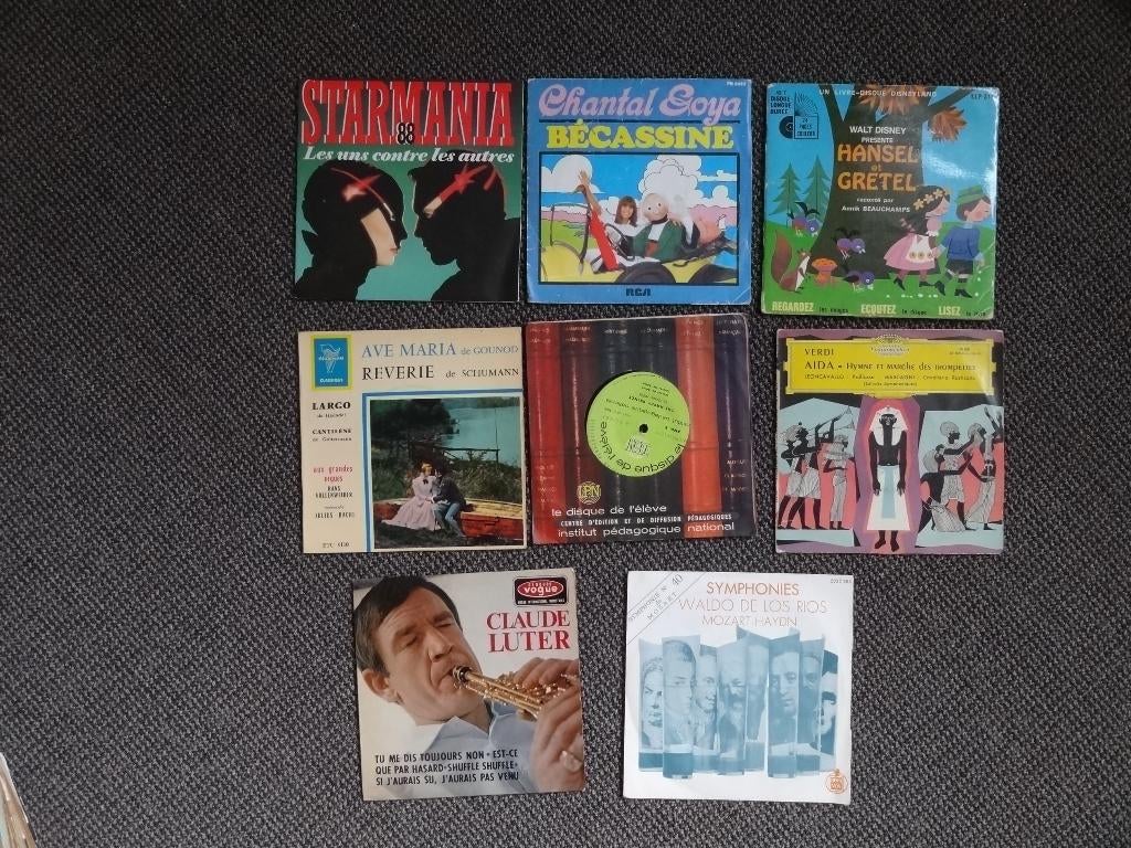 lot 8 singles différents ; Starmania, Chantal Goya, Waldo de, Single, Utilisé, Pop, 7 pouces