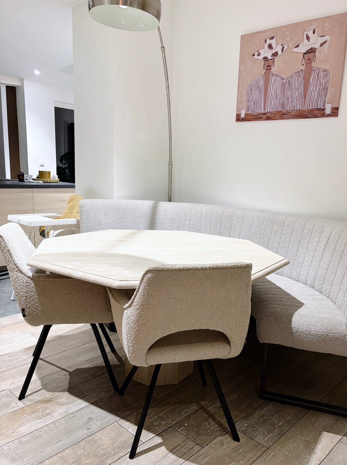 Travertin eettafel perfecte staat, Huis en Inrichting, Ophalen, Zo goed als nieuw