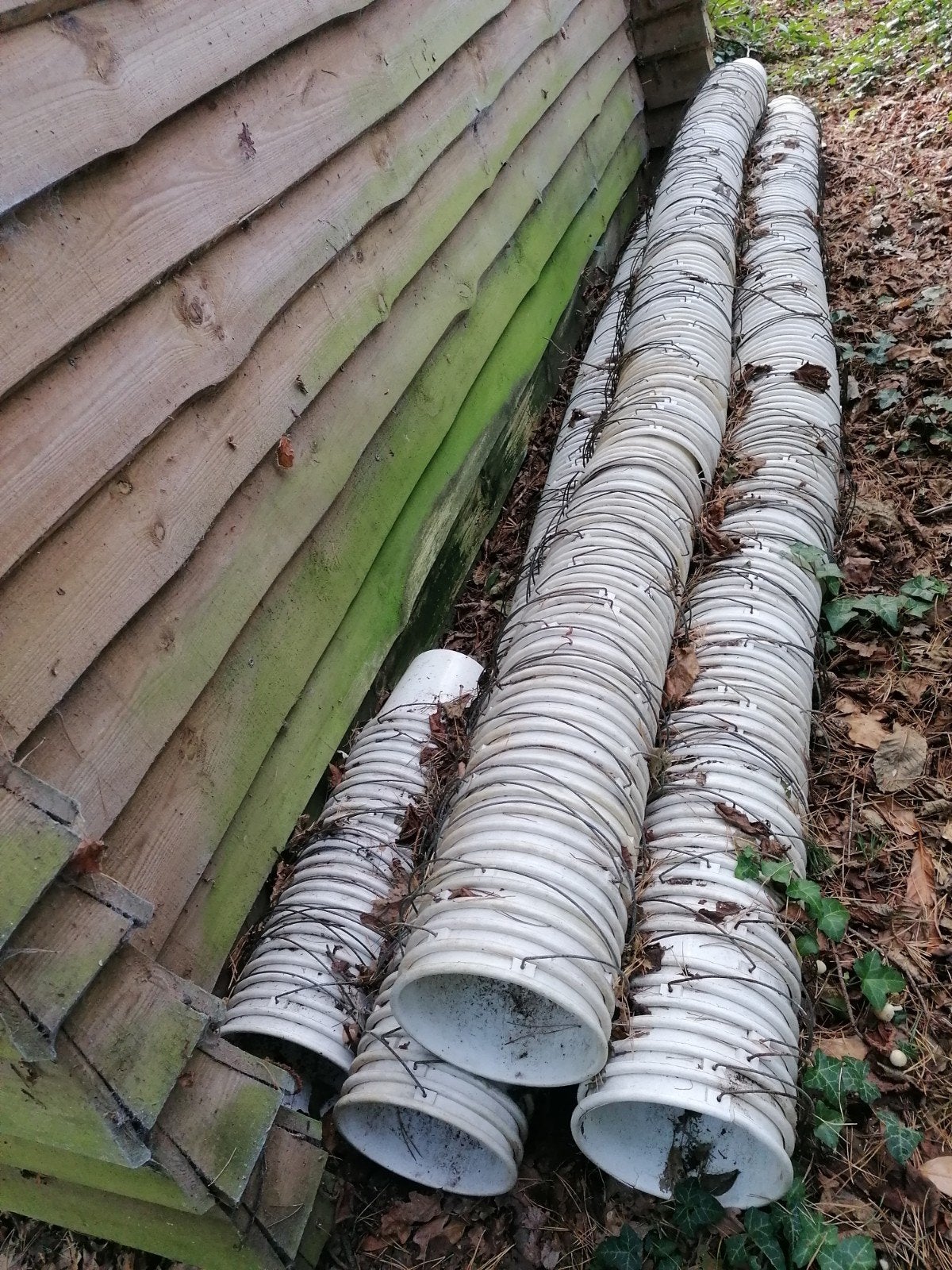 >400 Gratis Emmers / bloempotten / kweekpotten
5 liter me, Ophalen of Verzenden