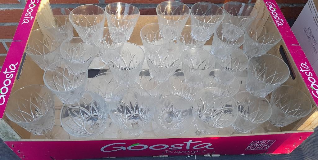 Ensemble de verres à vin en cristal  +/- 30 pièces, Enlèvement ou Envoi