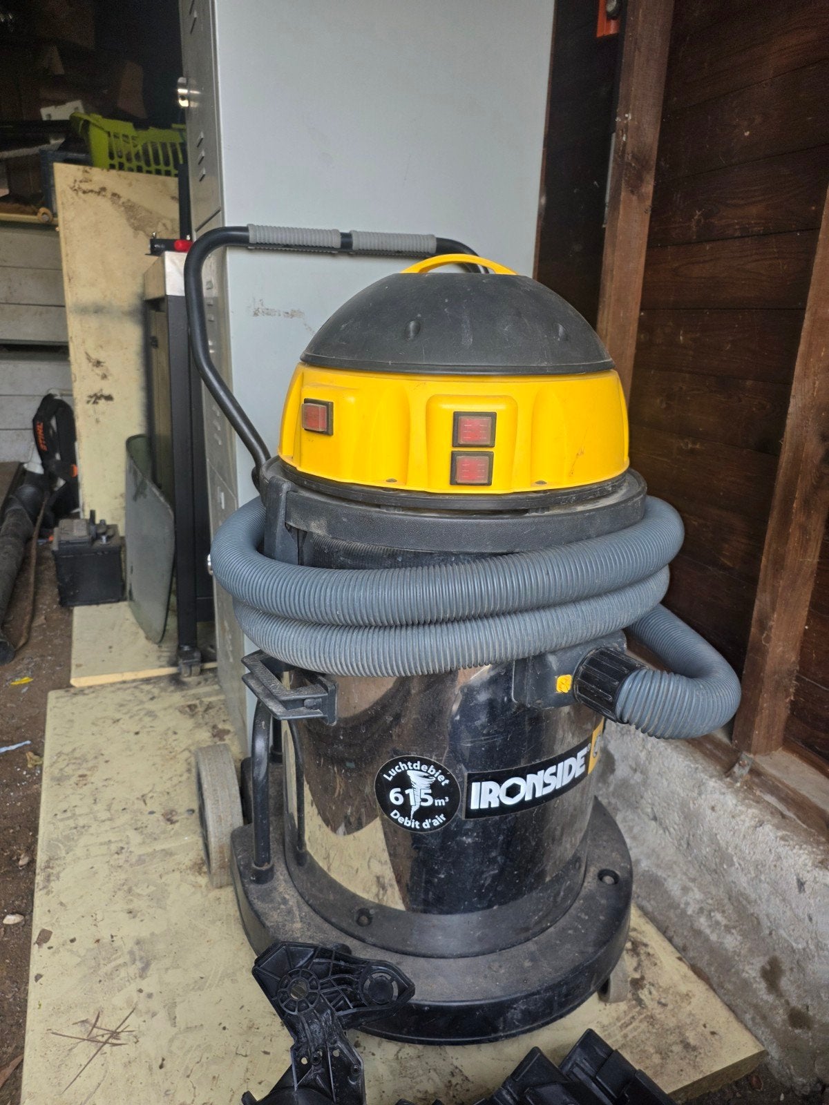 aspirateur professionnels occasion, Bricolage & Construction, Matériel de nettoyage, Enlèvement