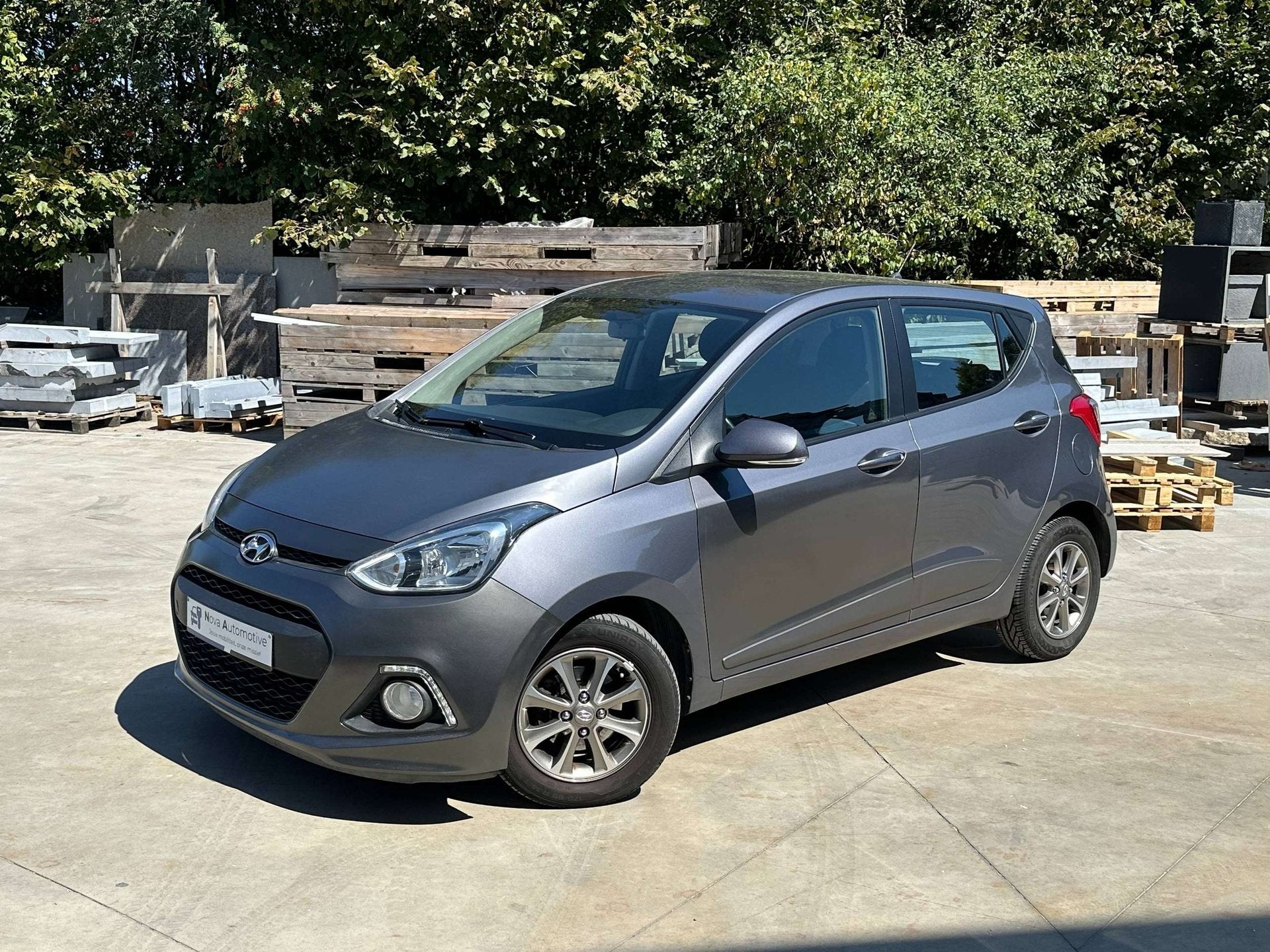 Hyundai i10 i10 1.1i Comfort Blue, Autos, Argent ou Gris, Achat, Entreprise, Boîte manuelle