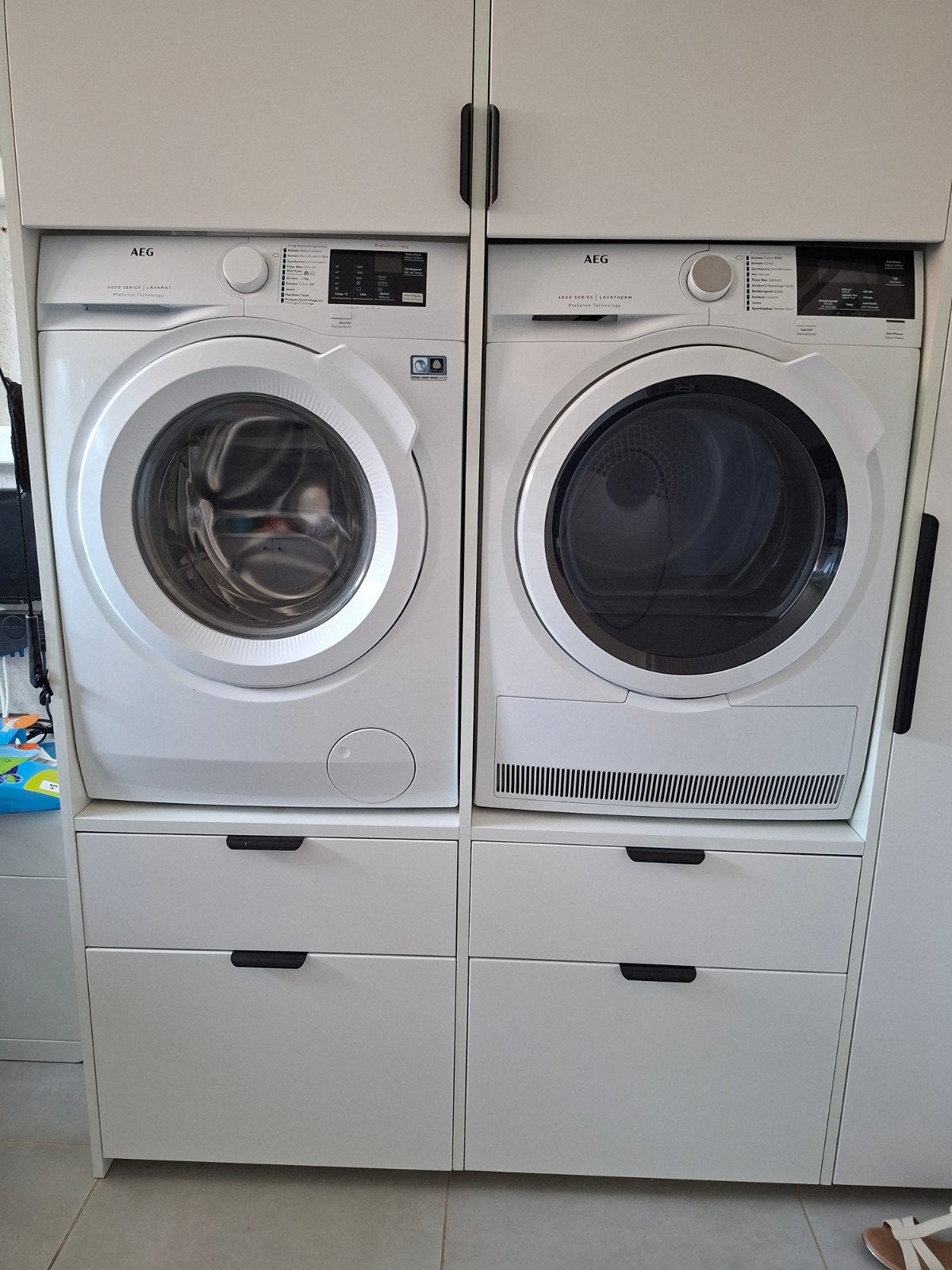 AEG wasmachine en droogkast, Ophalen