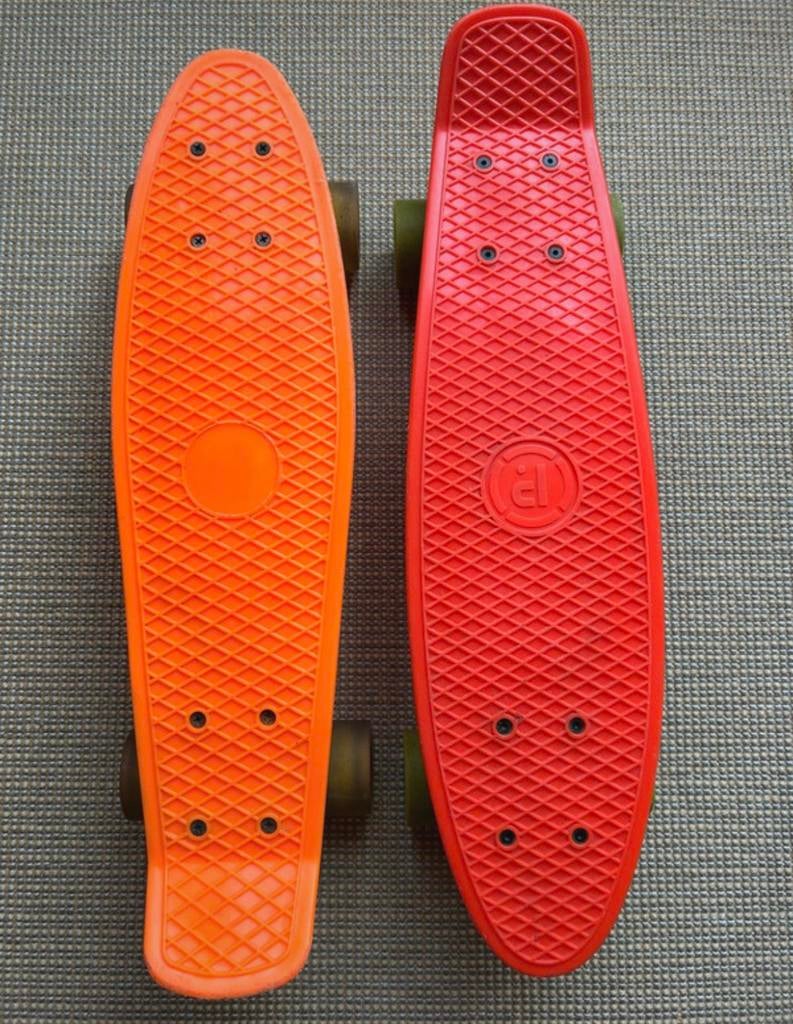 Deux skateboards, Sport en Fitness, Skateboarden, Ophalen of Verzenden, Gebruikt, Skateboard