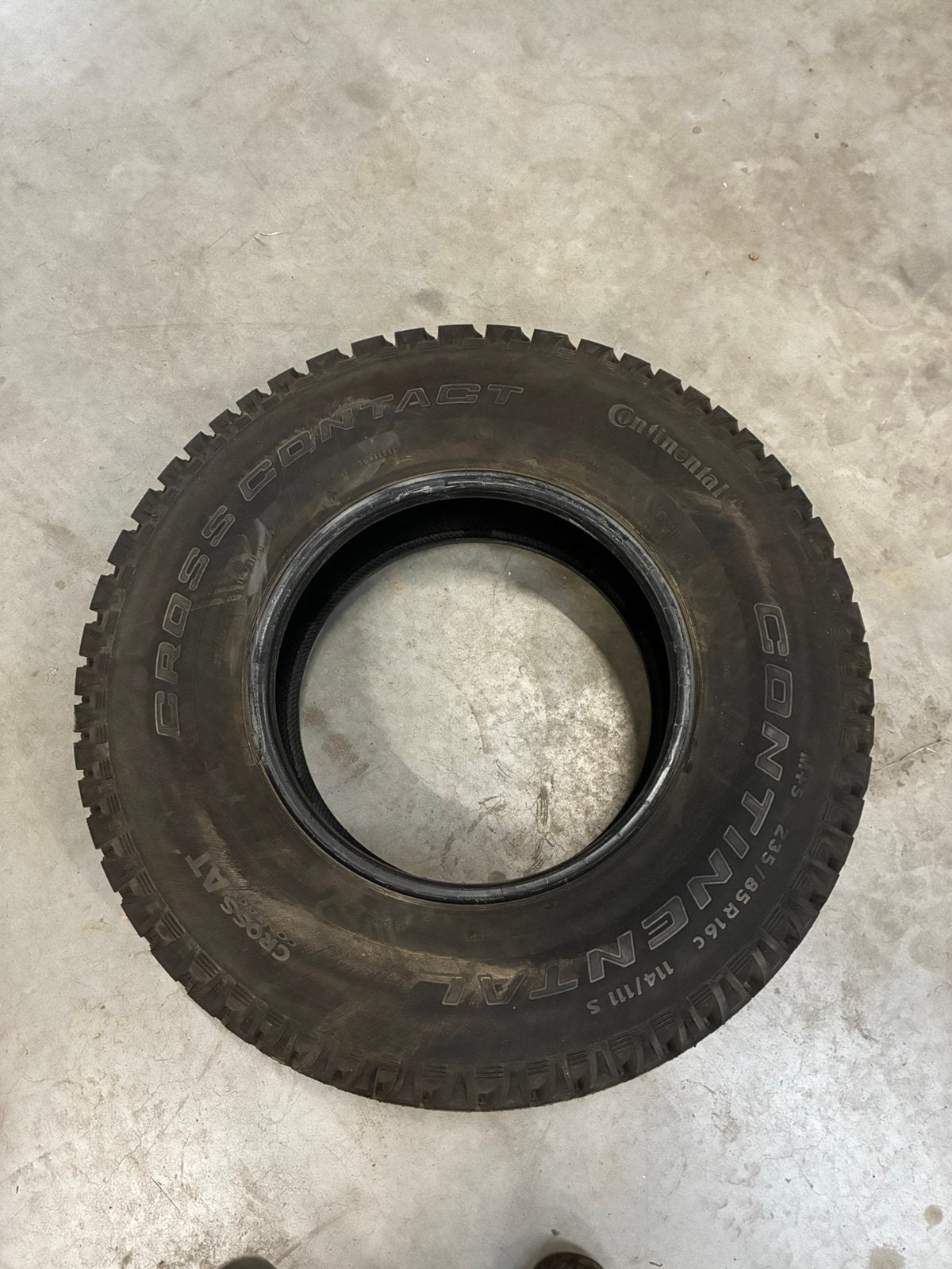 Continental crossContact Land Rover Defender band, Auto-onderdelen, Ophalen, Band(en)