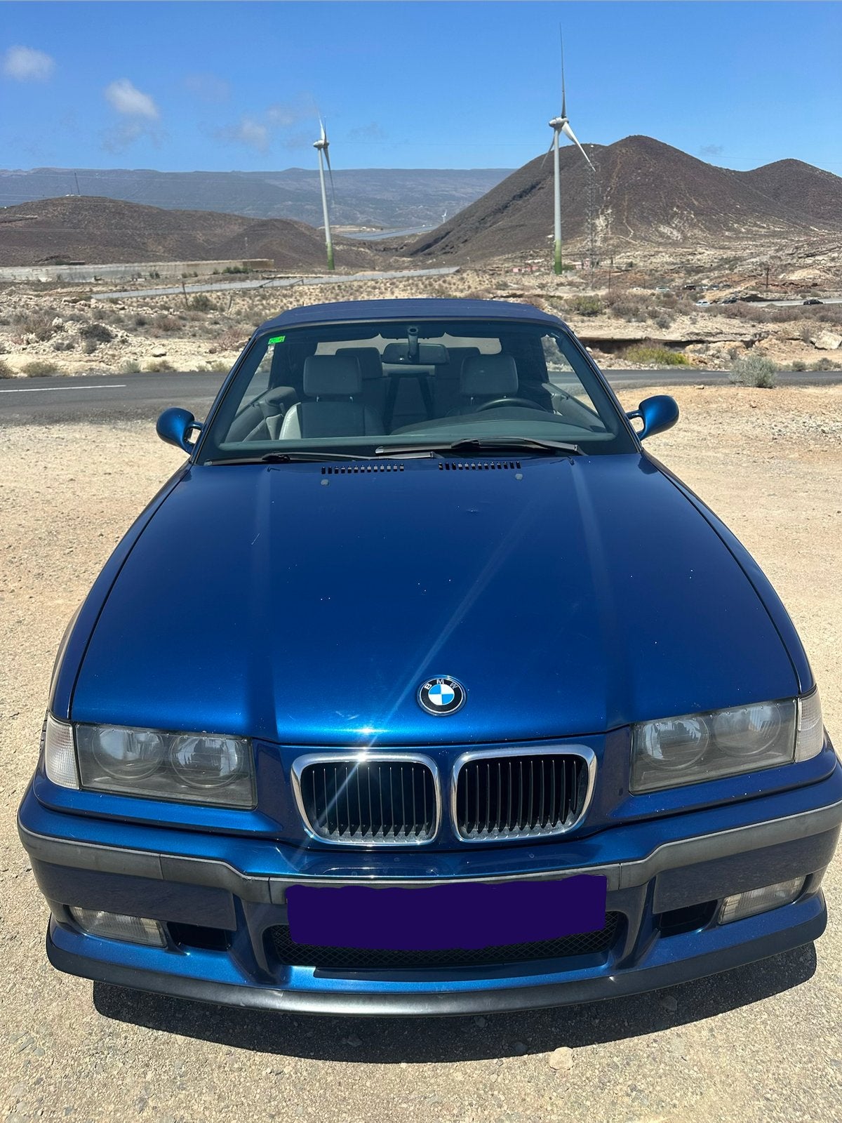 Bmw 318i cabrio M versie. E36 oldtimer, Auto's, BMW, Particulier, Benzine, Cabriolet, 2 deurs, Handgeschakeld, Blauw, Beige, Leder