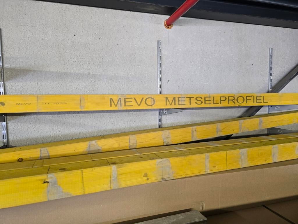 4 metser profiles 3m, Ophalen of Verzenden