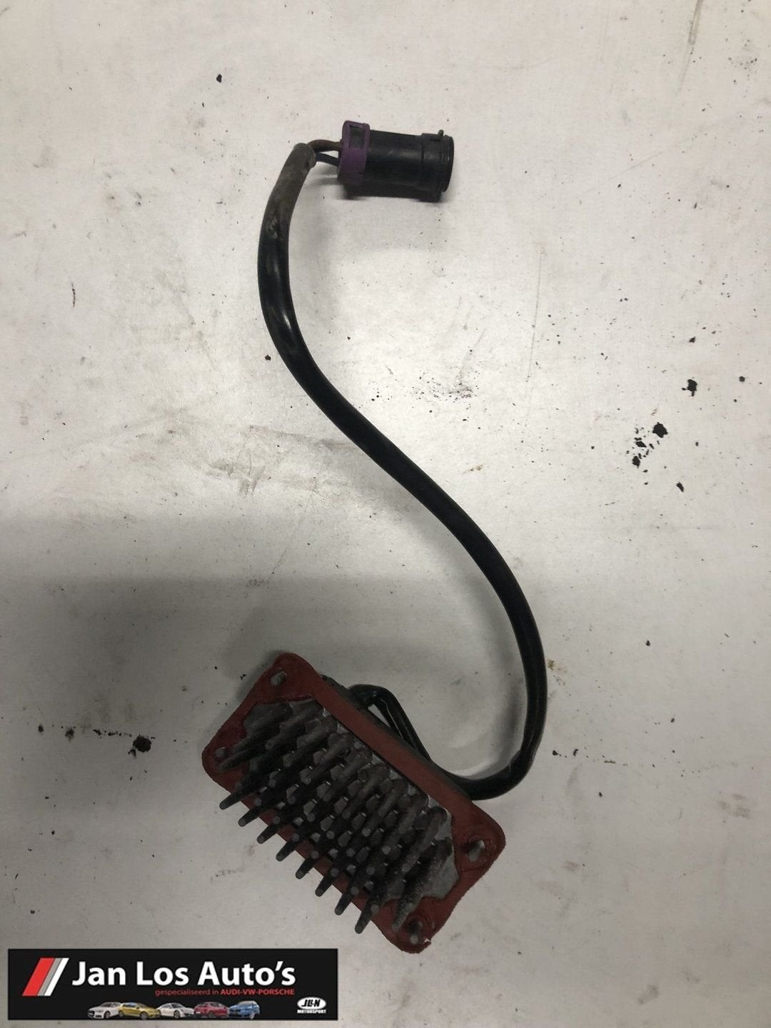 Audi V8 / 100 / 200 Kachelventilator weerstandsblok, -, Audi, Utilisé, -