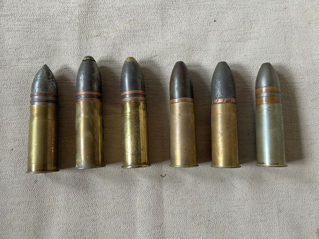 wo1 Duitse & Franse 3,7cm pompom - Hotchkiss patronen - LEEG, Enlèvement ou Envoi, Marine, Douilles ou Pièces de fouille