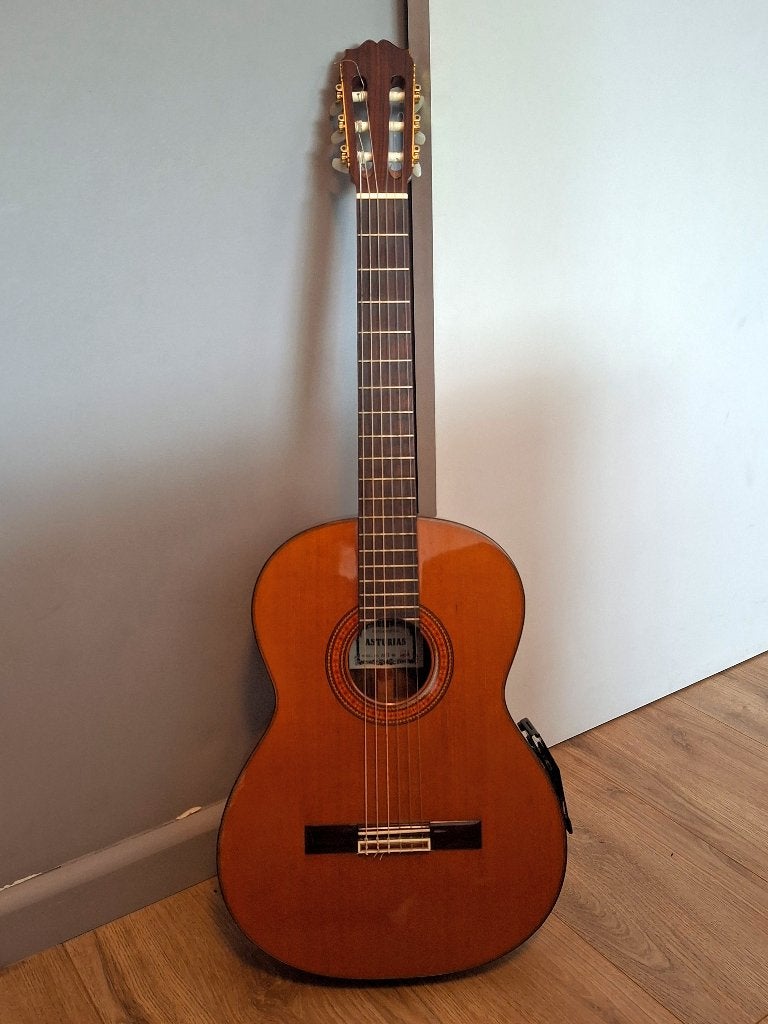 Prachtige handgebouwde Asturias AST 60 (1988, Japan), Ophalen, Gebruikt, Klassieke of Spaanse gitaar, Met koffer