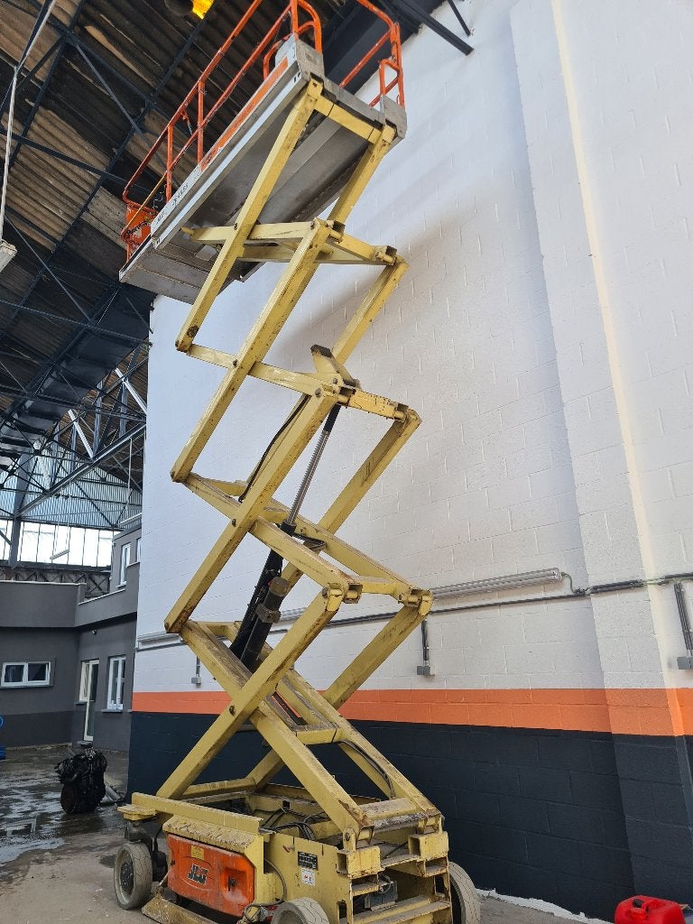 Hoogwerker JLG 2646ES. 12 meter hoog, Zakelijke goederen, Machines en Bouw | Liften, Steigers en Ladders, Ophalen